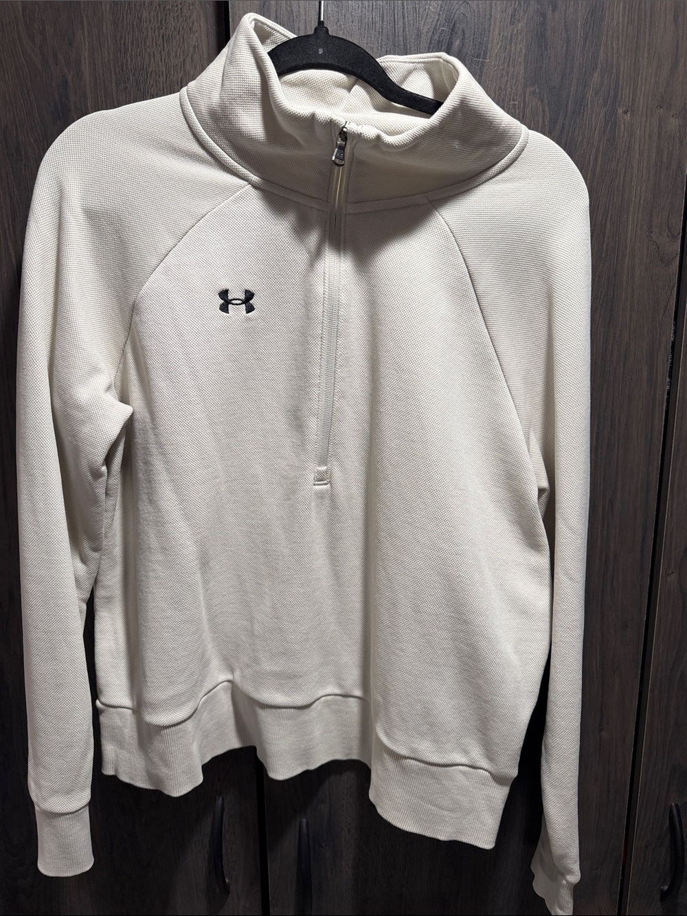 Half zip sweatshirt